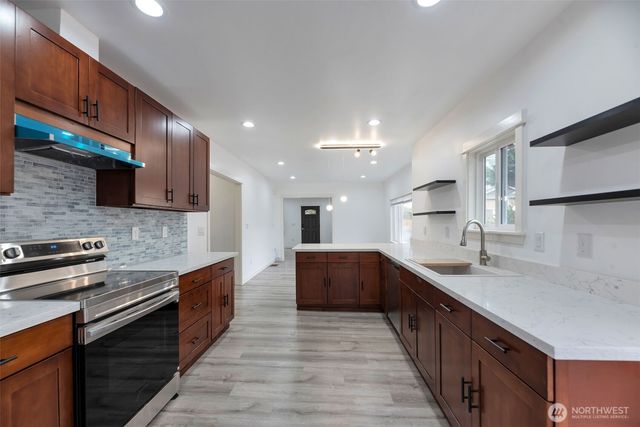 13410 40th Avenue S, Tukwila, WA 98168