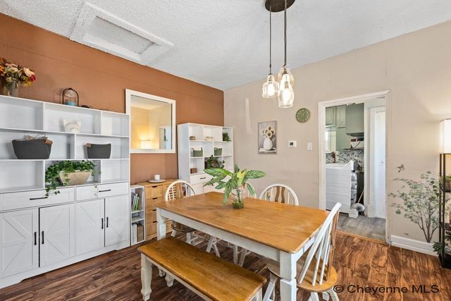 1318 RANDALL AVE, Cheyenne, WY 82009