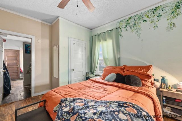 1318 RANDALL AVE, Cheyenne, WY 82009