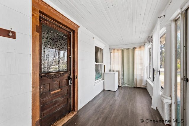 1318 RANDALL AVE, Cheyenne, WY 82009