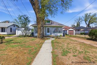 1318 RANDALL AVE, Cheyenne, WY 82009