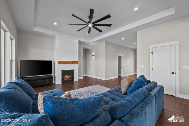 2408 S Sunrise View Circle, Palmer, AK 99645