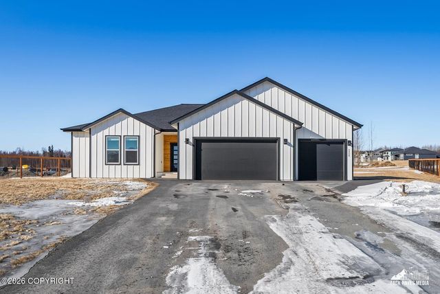 2408 S Sunrise View Circle, Palmer, AK 99645