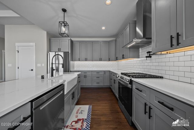 2408 S Sunrise View Circle, Palmer, AK 99645