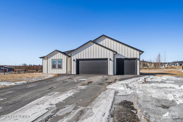 2408 S Sunrise View Circle, Palmer, AK 99645