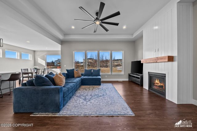 2408 S Sunrise View Circle, Palmer, AK 99645