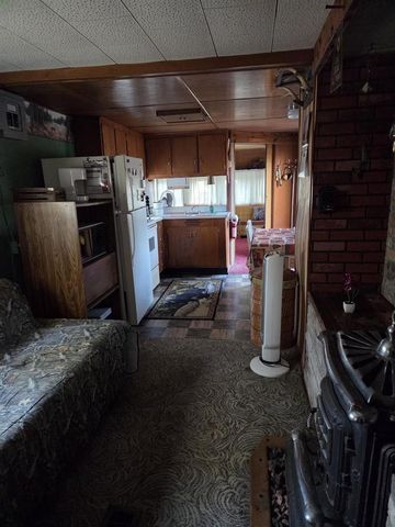 N9522 NESTERS ROAD, Crivitz, WI 54114