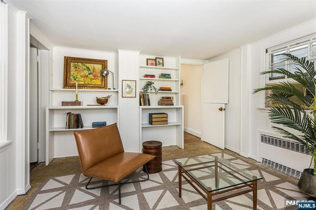 305 Mortimer Avenue, Rutherford, NJ 07070