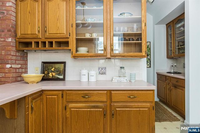 305 Mortimer Avenue, Rutherford, NJ 07070