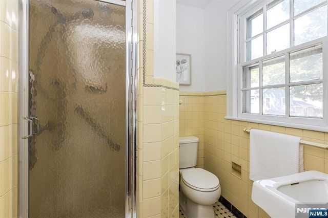 305 Mortimer Avenue, Rutherford, NJ 07070