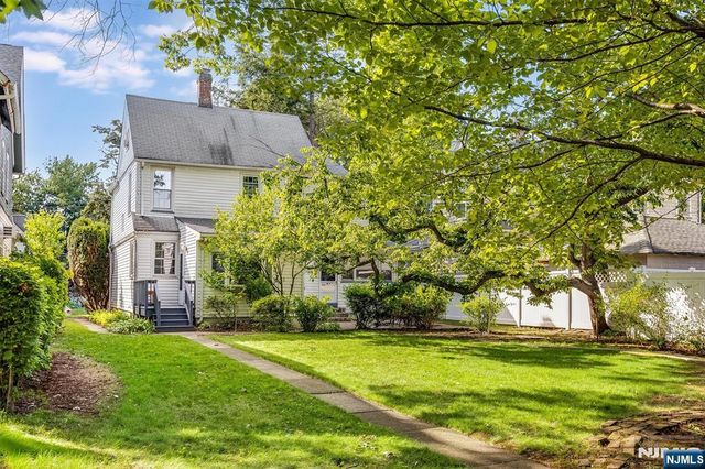 305 Mortimer Avenue, Rutherford, NJ 07070