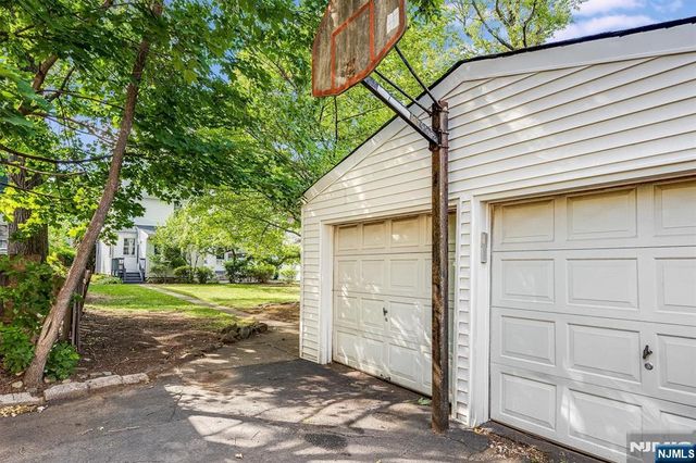 305 Mortimer Avenue, Rutherford, NJ 07070