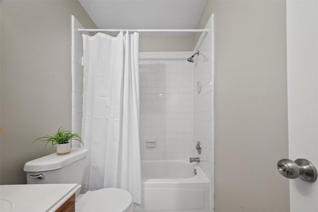 2406 Brandy Mill Road, Houston, TX 77067