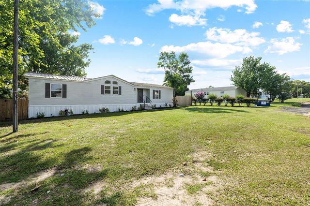 8531 SEMMES STREET, Zephyrhills, FL 33540