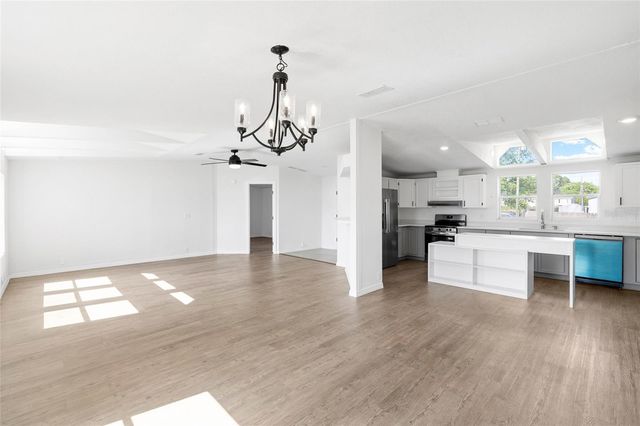8531 SEMMES STREET, Zephyrhills, FL 33540