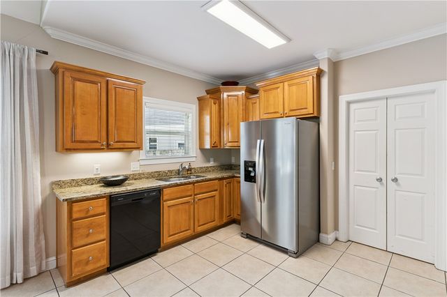 123 Simonton Way, St Simons Island, GA 31522