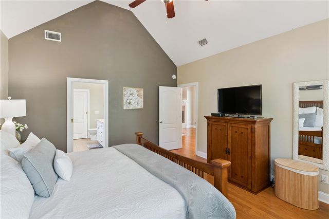 123 Simonton Way, St Simons Island, GA 31522