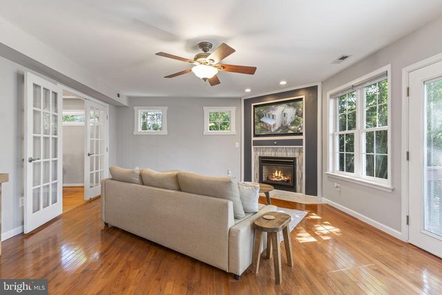 621 E MARSHALL AVE, Deale, MD 20751