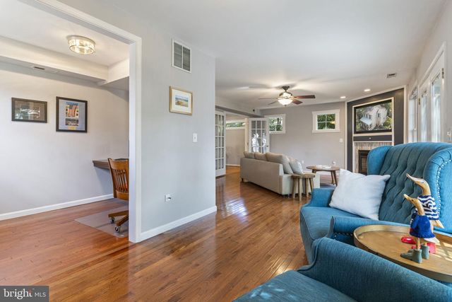 621 E MARSHALL AVE, Deale, MD 20751