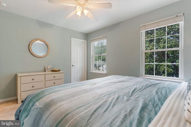 621 E MARSHALL AVE, Deale, MD 20751