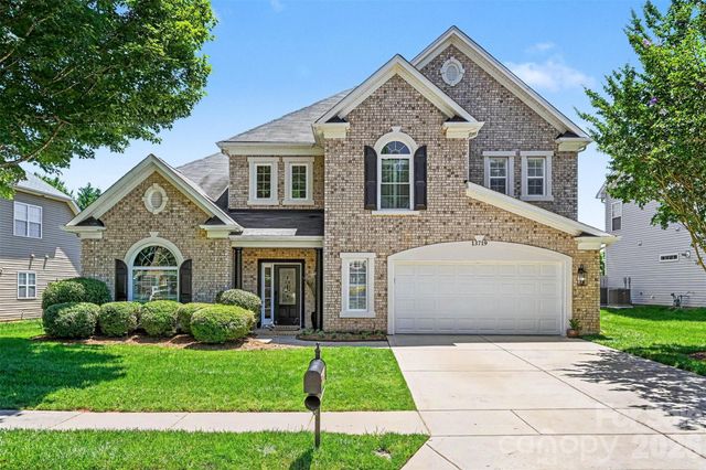 13719 Daltrey Lane, Charlotte, NC 28277