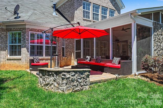 13719 Daltrey Lane, Charlotte, NC 28277