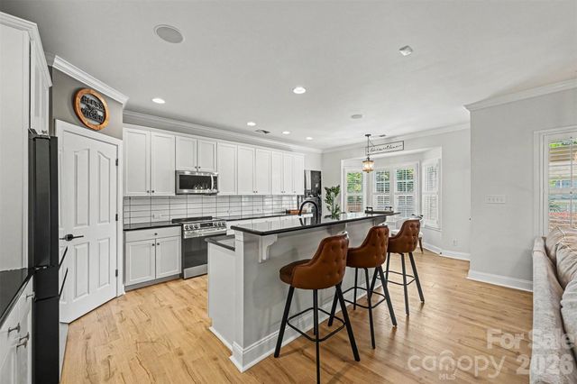 13719 Daltrey Lane, Charlotte, NC 28277