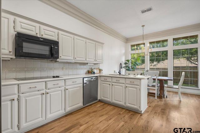 1680 Tall Timber Dr., Tyler, TX 75703