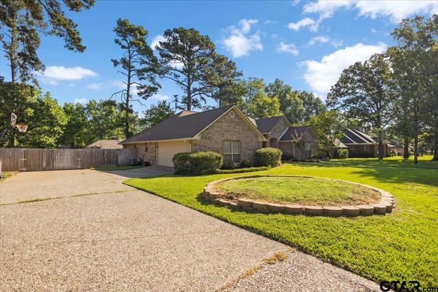1680 Tall Timber Dr., Tyler, TX 75703