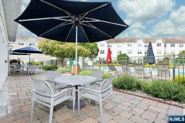 187 Paterson Avenue 2, Midland Park, NJ 07432