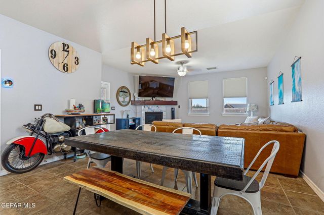 344 EMERALD SKY Place, Horizon City, TX 79928