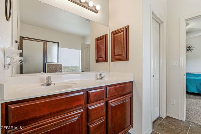 344 EMERALD SKY Place, Horizon City, TX 79928