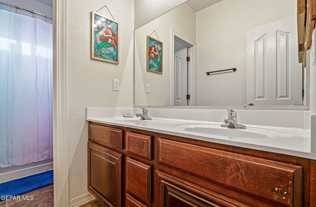 344 EMERALD SKY Place, Horizon City, TX 79928