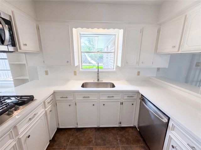 1913 Tulsa Street, Deer Park, TX 77536