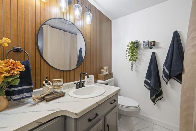 10172 Us Highway 12, New Buffalo, MI 49117