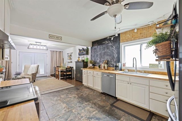 10172 Us Highway 12, New Buffalo, MI 49117