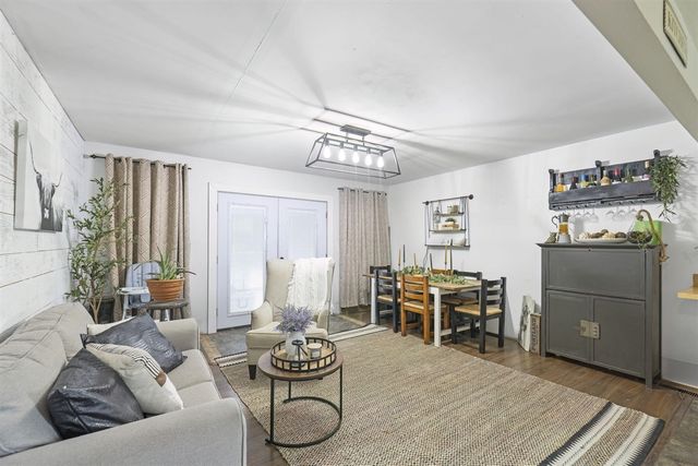 10172 Us Highway 12, New Buffalo, MI 49117