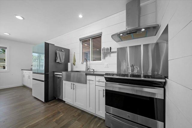 2847 Puu Hoolai Pl, Kihei, HI 96753