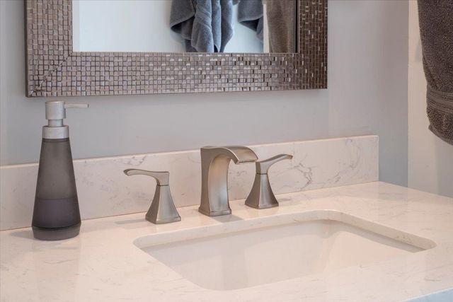 2847 Puu Hoolai Pl, Kihei, HI 96753