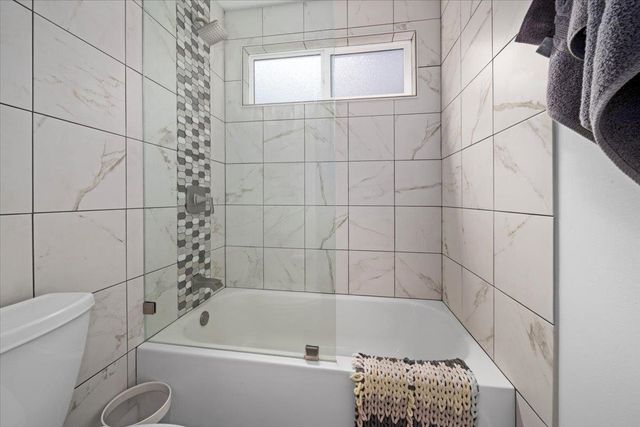 2847 Puu Hoolai Pl, Kihei, HI 96753