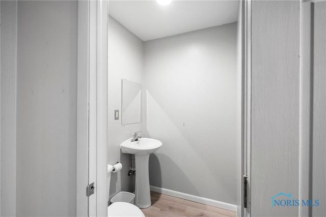 1200 County Road F, Swanton, OH 43558