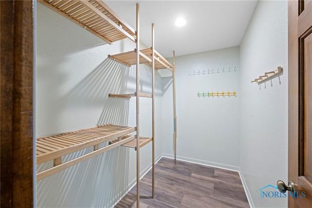 1200 County Road F, Swanton, OH 43558