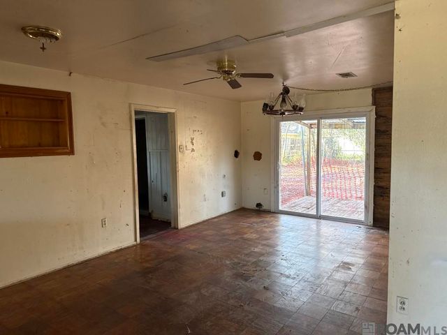 3633 Buchanan St, Baker, LA 70714