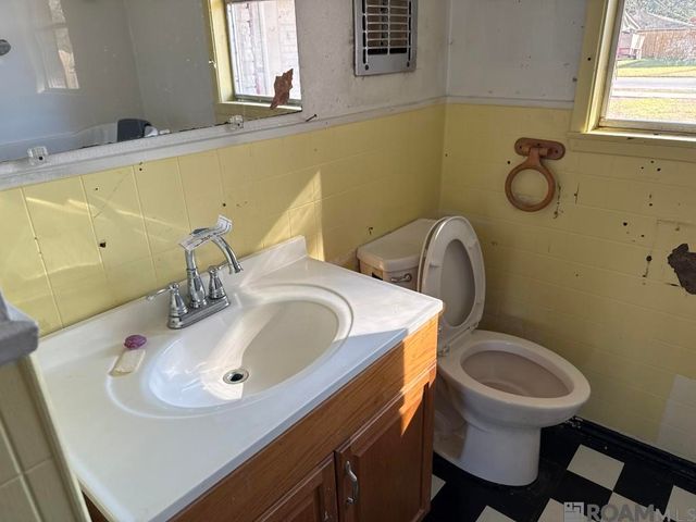 3633 Buchanan St, Baker, LA 70714