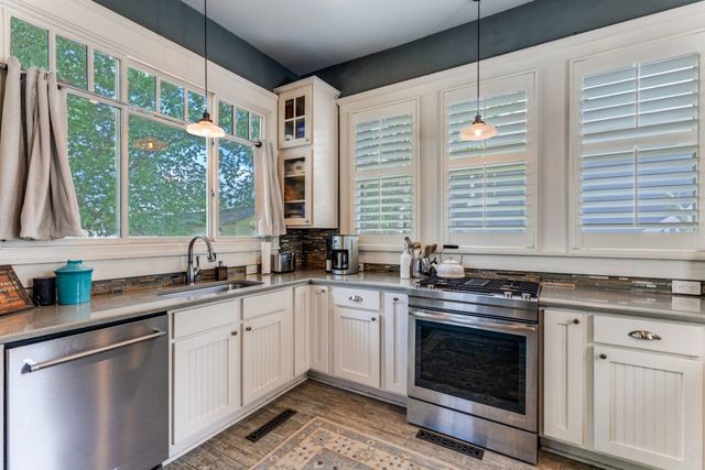 1415 Hurley Avenue, Fort Worth, TX 76104