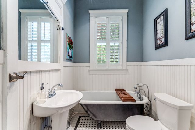 1415 Hurley Avenue, Fort Worth, TX 76104