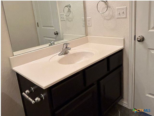 2420 Ranger Pass, Seguin, TX 78155