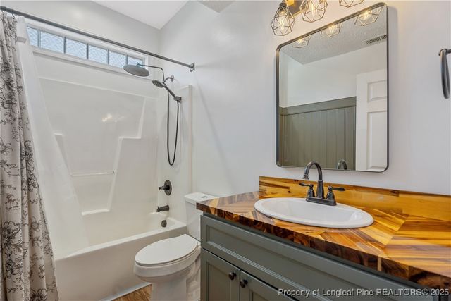 702 McGougan Road, Lumber Bridge, NC 28357