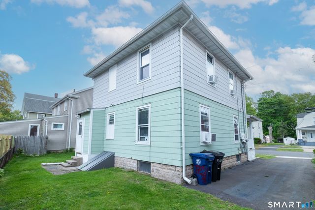 271 Brown Street, West Haven, CT 06516