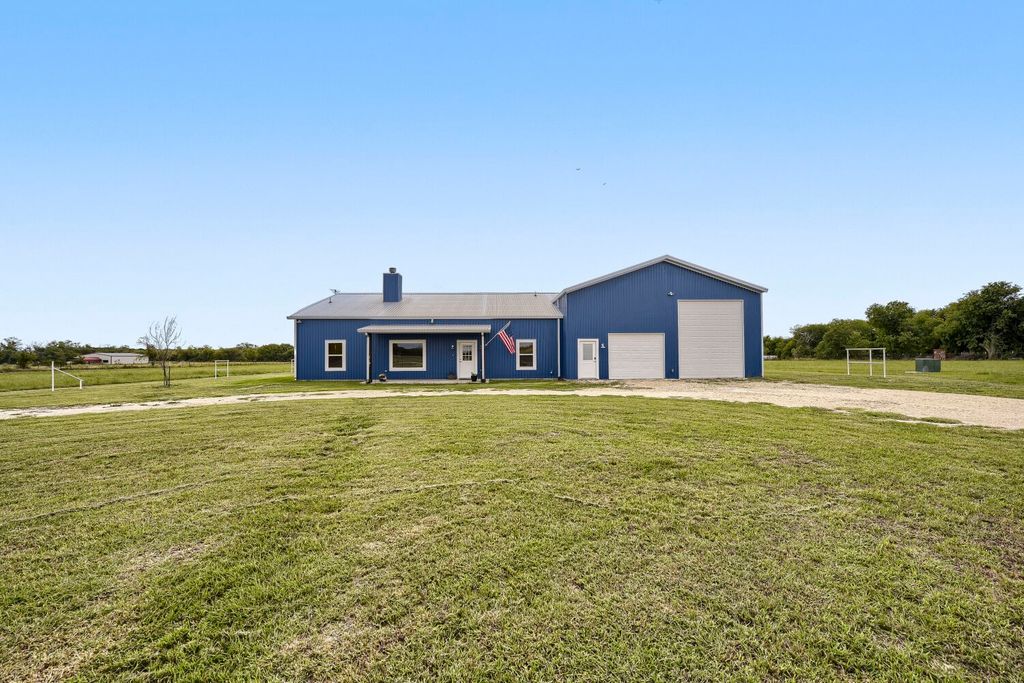 3145 Hagler Road, Cleburne, TX 76033 — photo 2